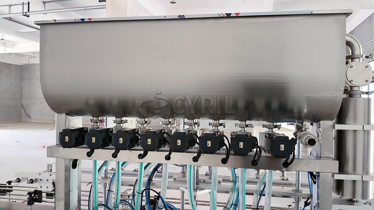 Fully automatic eight-head gear pump filling machine