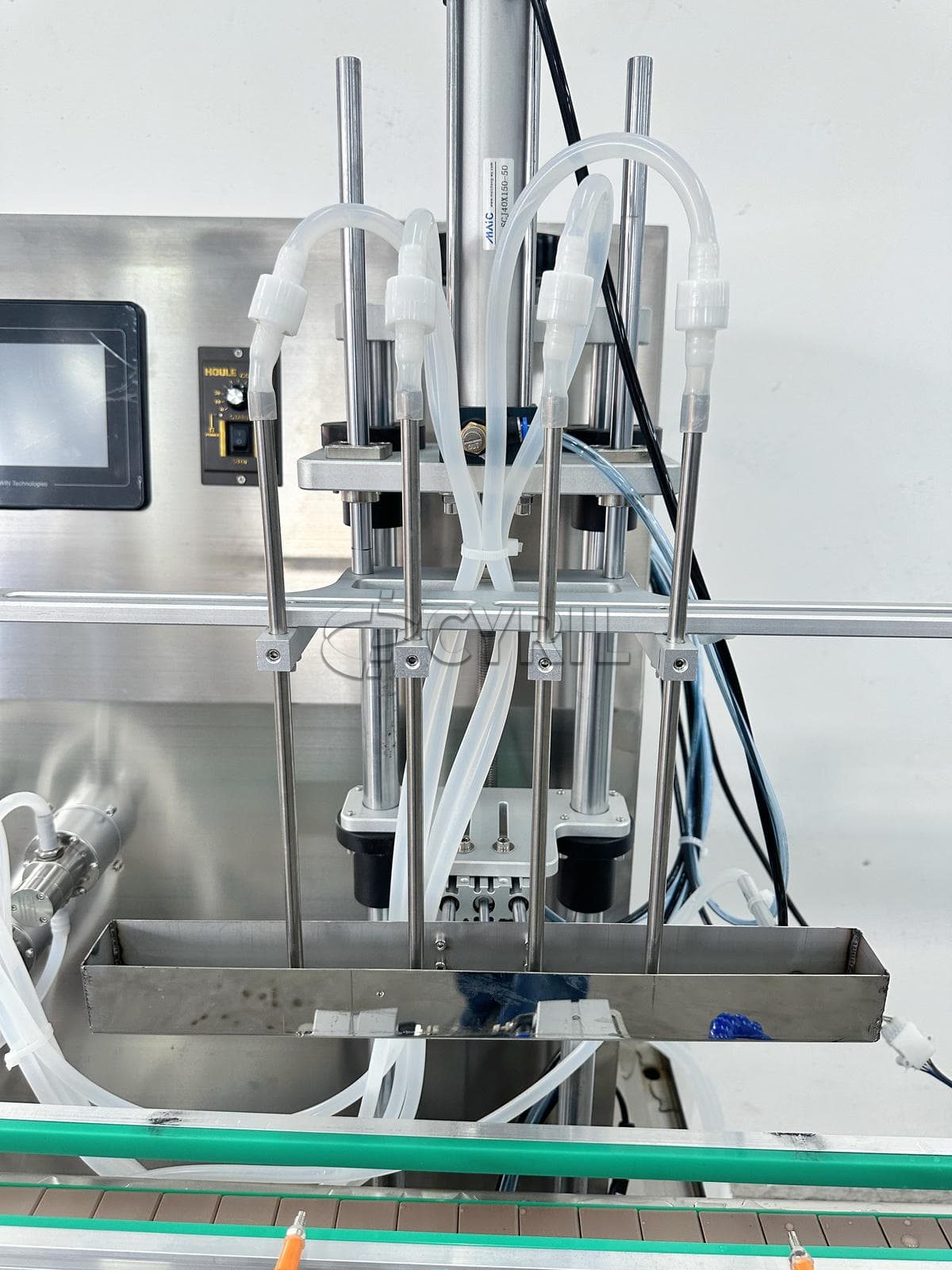 Fully automatic four-head magnetic pump filling machine