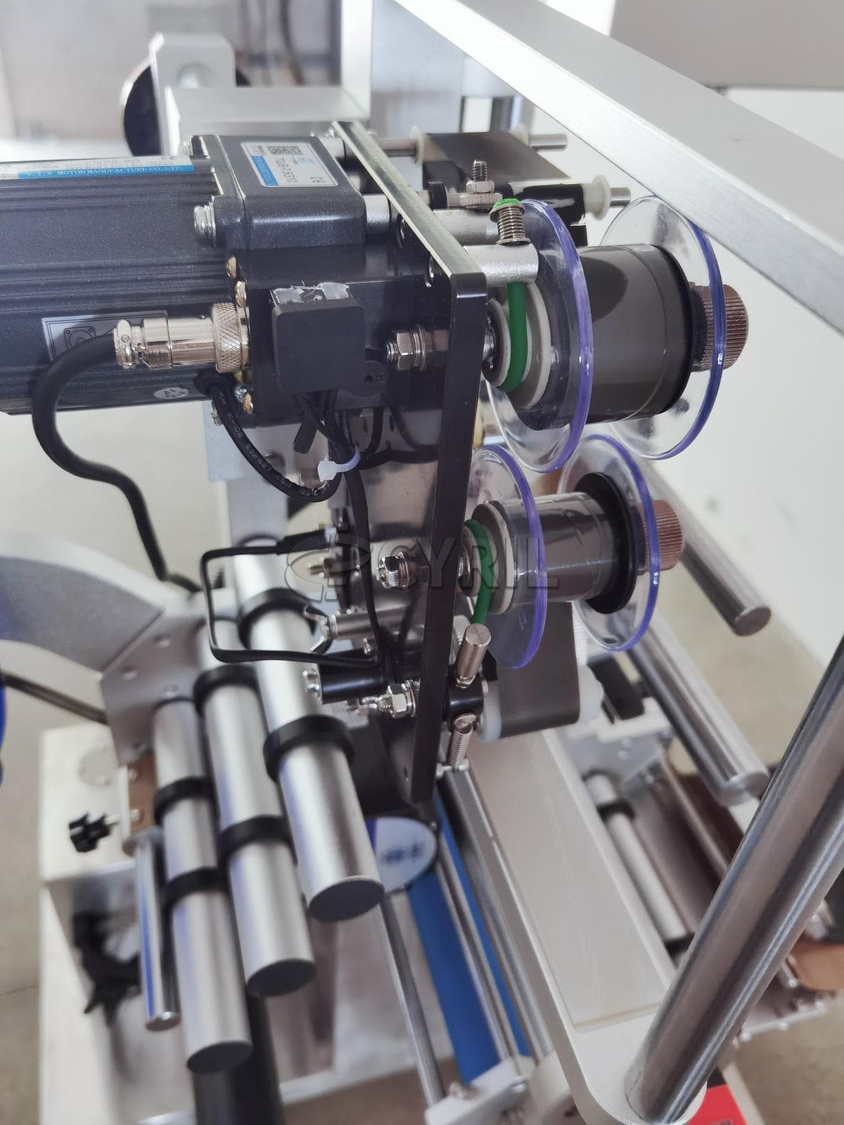 Assembly line labeling machine+flat type