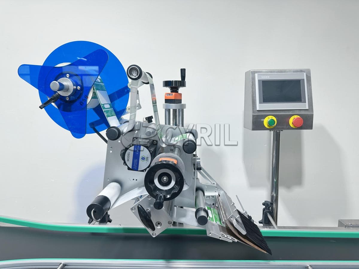 Standard flat labeling machine