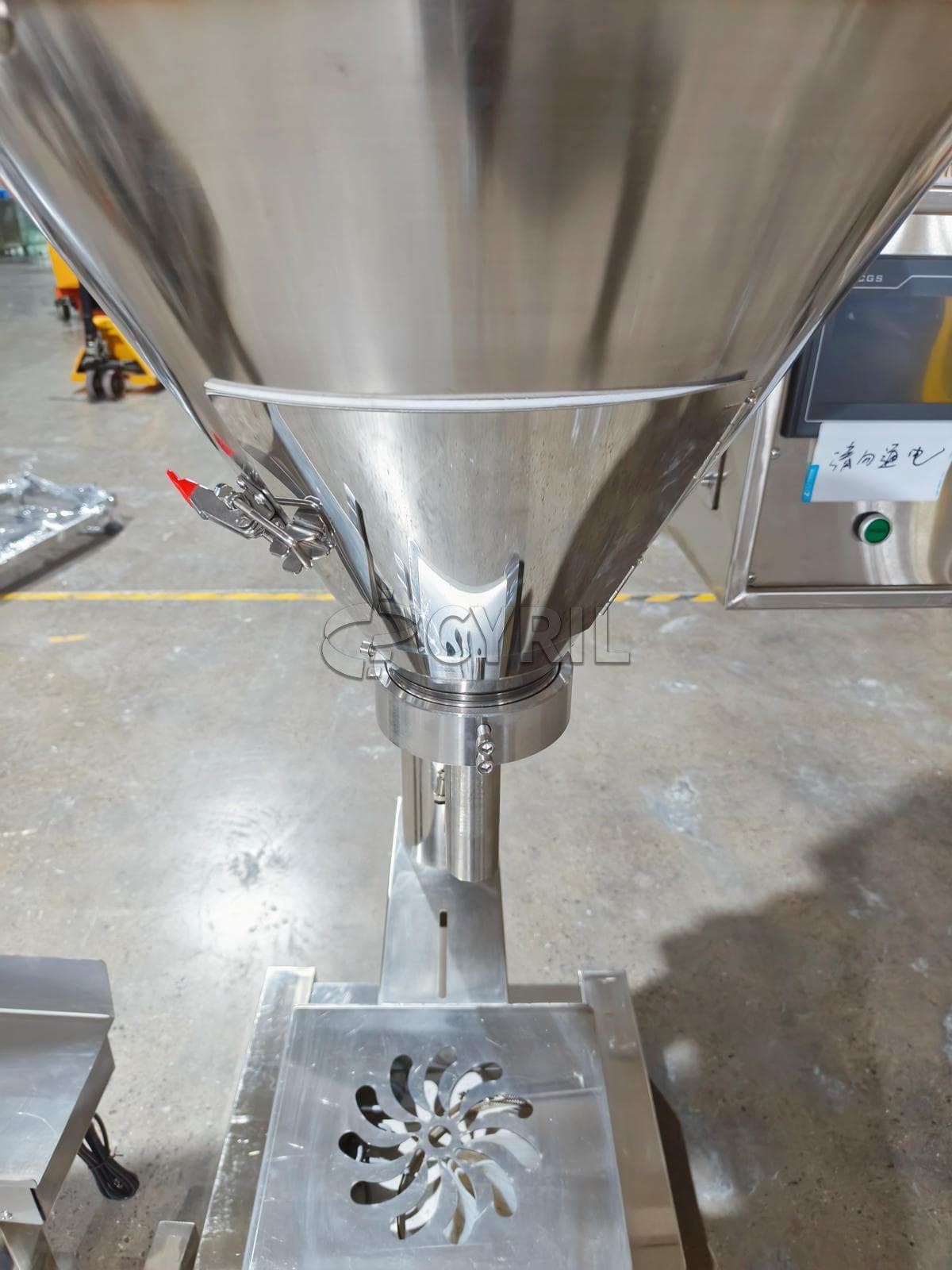 Square bucket loading non-conveyor powder filling machine
