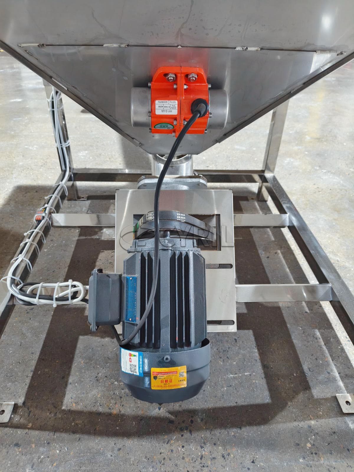 Square bucket loading non-conveyor powder filling machine