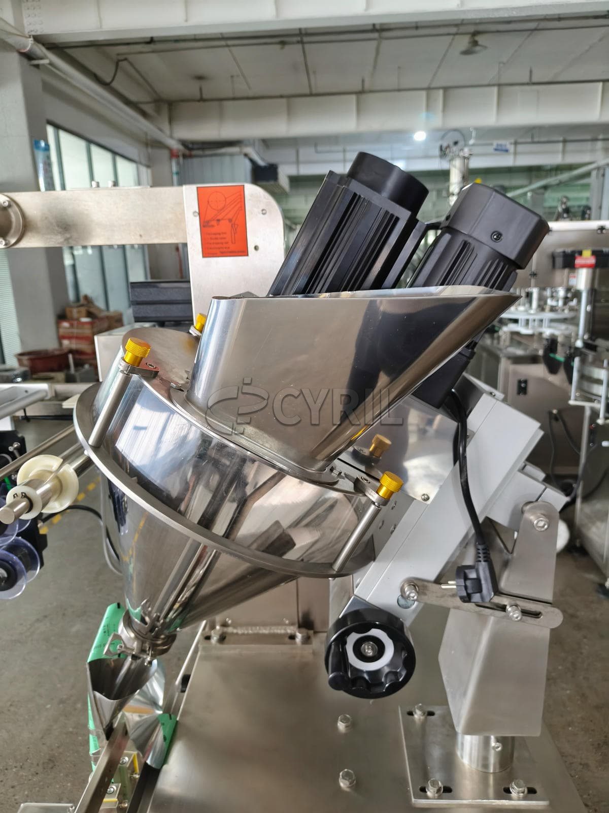 Incline push back seal pouch powder packaging machine