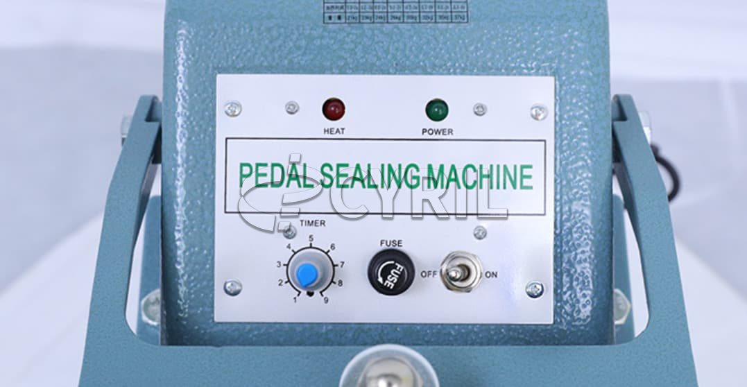 Vertical foot sealing machine