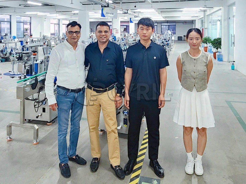 The filling and capping line successfully passed customer acceptance! Customers who visited the site spoke highly of the entire production line.