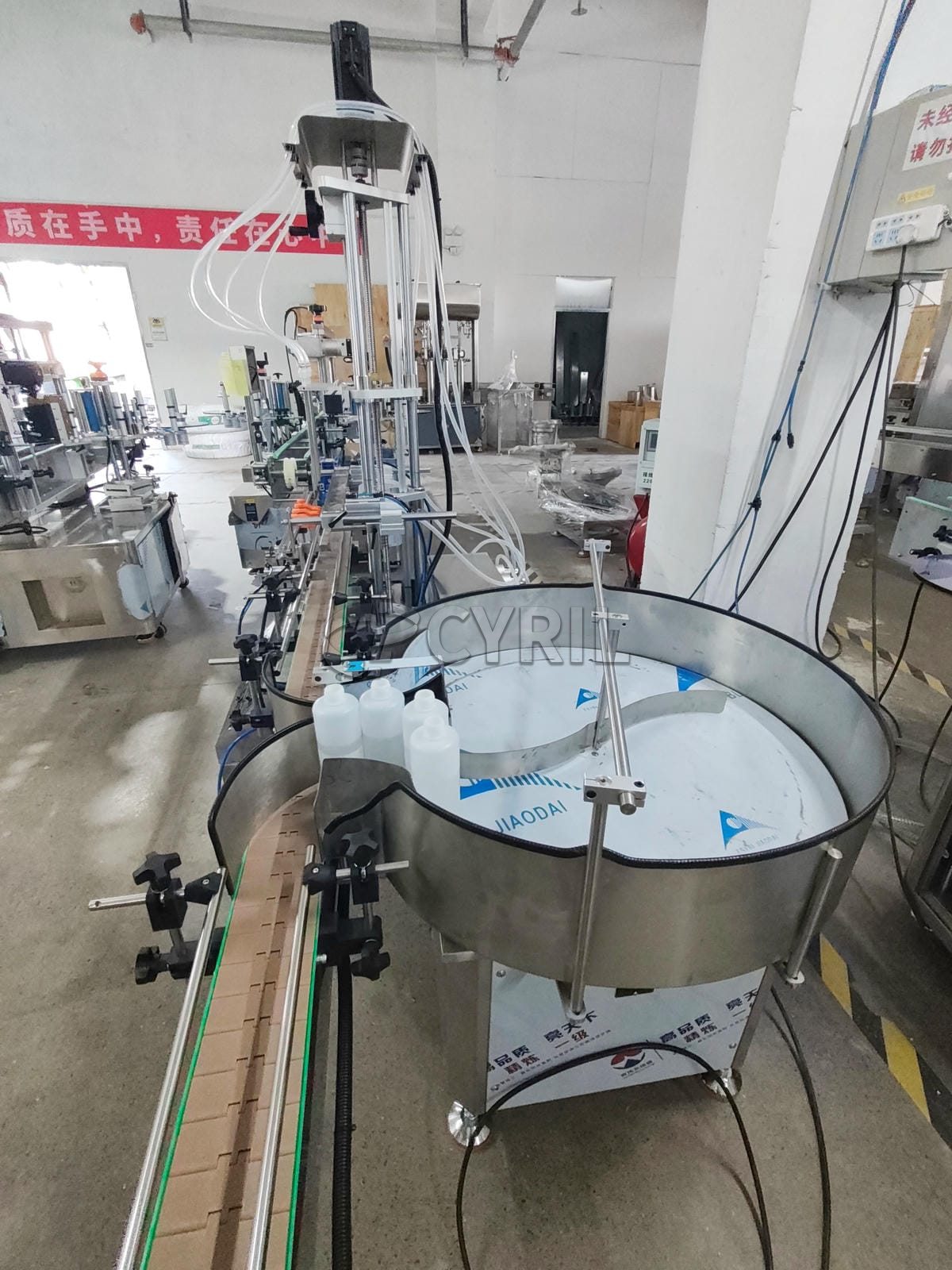 Desktop four-head magnetic pump filling machine