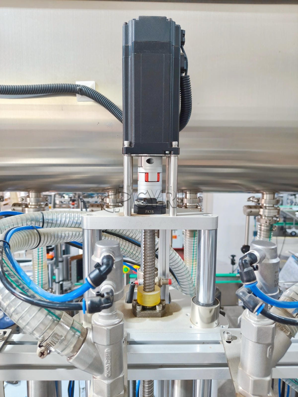 Four head paste filling machine